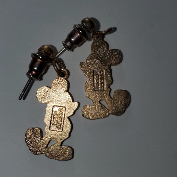 SALE 4/$30 Disney Mickey and Minnie Bundle - Picture 4 of 5